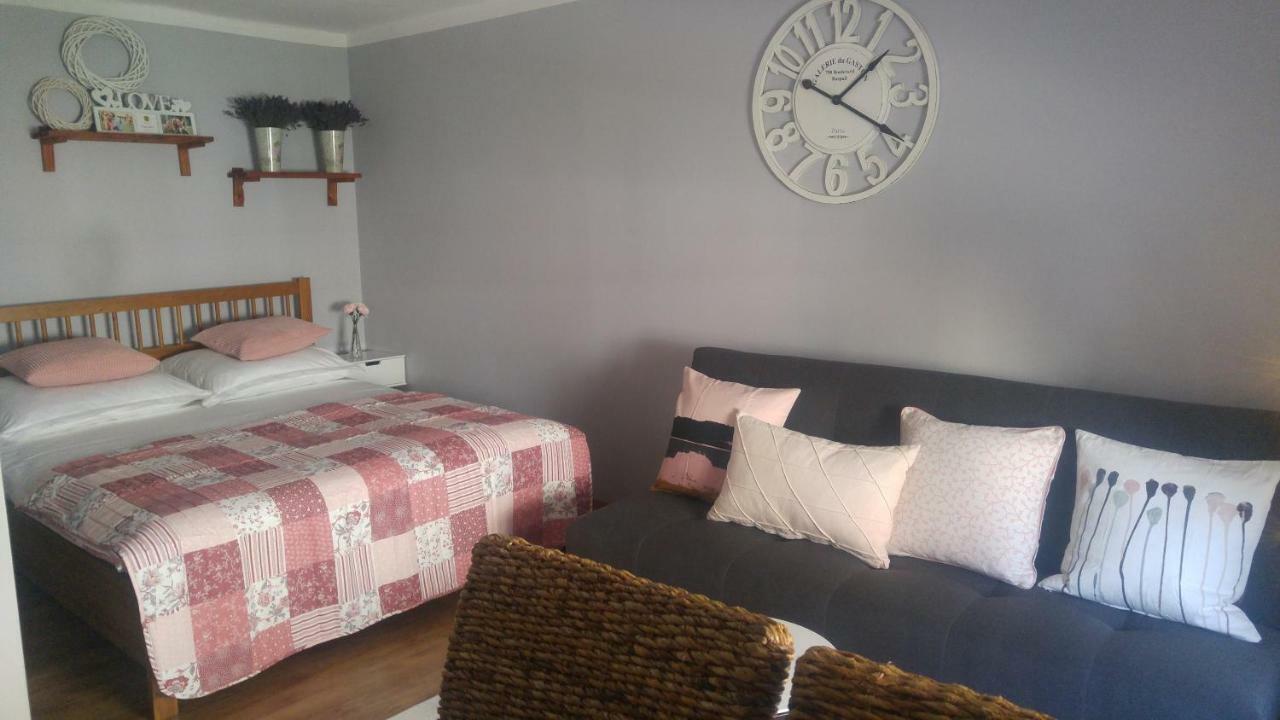 No3 Apartment Paczkow